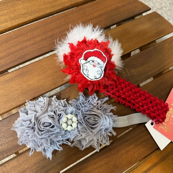 NWOT Handmade Christmas Headbands/ 4pcs / Baby
Girls/ Size: 3-6 months - Picture 7 of 8